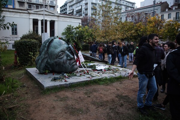 Σε εξέλιξη οι εκδηλώσεις για την επέτειο του Πολυτεχνείου