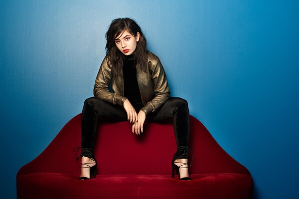 Charli XCX: η ποπ σταρ του αμέσου μέλλοντος