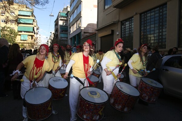 To αυθεντικό Καρναβάλι του Μεταξουργείου - Φωτογραφίες από το αποκριάτικο street party της Αθήνας