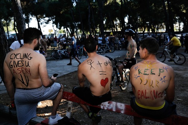 30 φωτογραφίες από την 9η Γυμνή Ποδηλατοδρομία της Θεσσαλονίκης