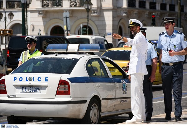 Ο πρίγκιπας Κάρολος με την Καμίλα έφτασαν στην Αθήνα