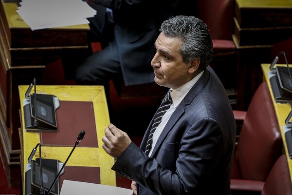 Με απλή «πολιτική αποδοκιμασία» τη γλύτωσε ο Φωκάς