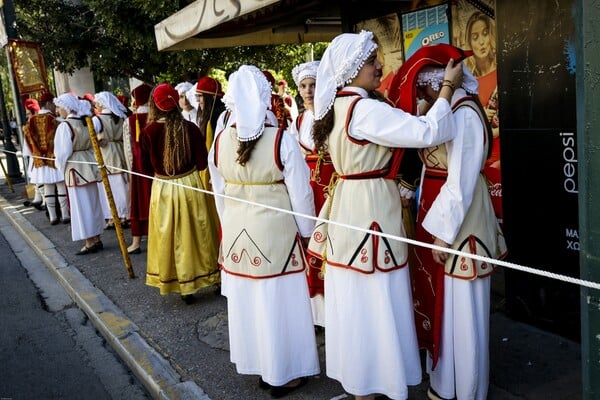 Ολοκληρώθηκε η μαθητική παρέλαση στην Αθήνα για την 25η Μαρτίου