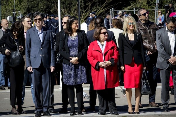 Ολοκληρώθηκε η μαθητική παρέλαση στην Αθήνα για την 25η Μαρτίου