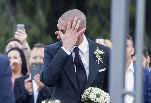 Ο Μπρούνο Τσιρίλο και η Έλενα Ασημακοπούλου παντρεύτηκαν και όλοι συγκινήθηκαν με τα δάκρυα του Ιταλού άσσου
