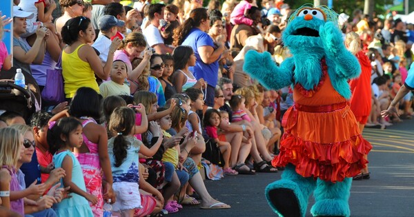 «Sesame Place»: Το πρώτο θεματικό πάρκο στον κόσμο για παιδιά με αυτισμό και ειδικές δεξιότητες