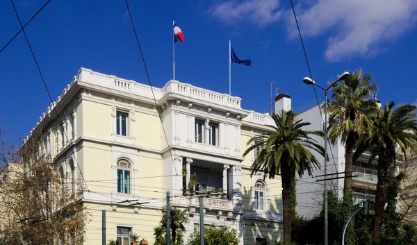 Τι πραγματικά συμβαίνει με το email της Γαλλικής πρεσβείας - Επίσημη ανακοίνωση μετά το σάλο
