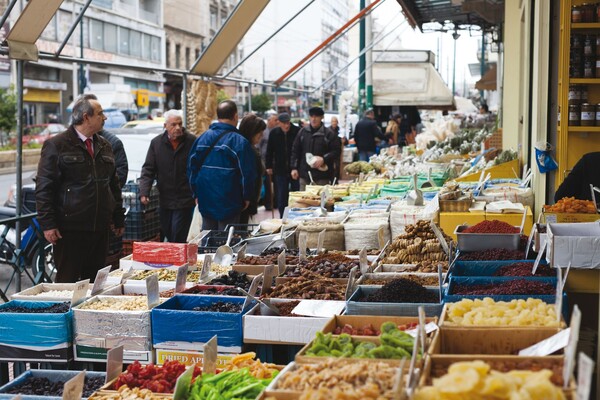 Δέκα μαγαζιά στον Πειραιά που έγραψαν ιστορία