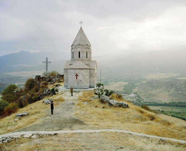 Ένας Γάλλος εθνολόγος φωτογραφίζει την αθέατη όψη της Αρμενίας