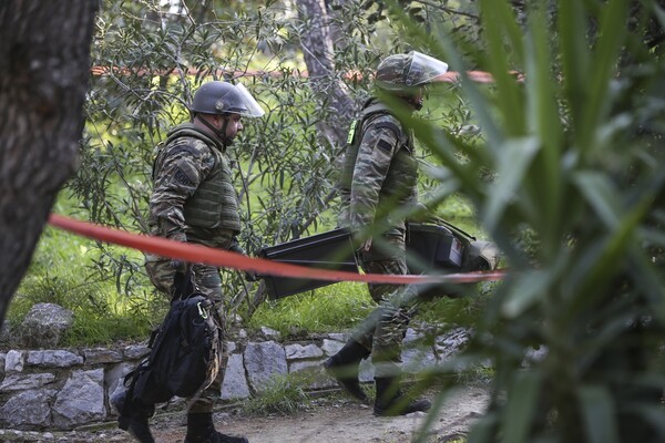 Βλήμα όλμου βρέθηκε στον λόφο του Φιλοπάππου