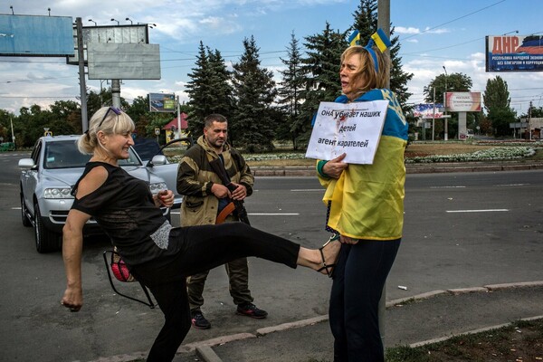 Πώς αυτή η φωτογραφία έσωσε τη ζωή μιας Ουκρανής αιχμάλωτης πολέμου