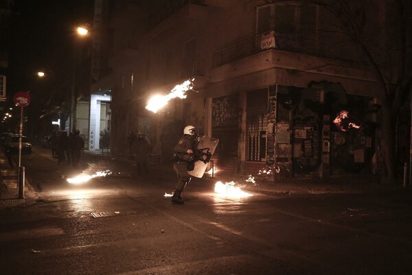 Επέμβαση της αστυνομίας στην πρυτανεία τα ξημερώματα
