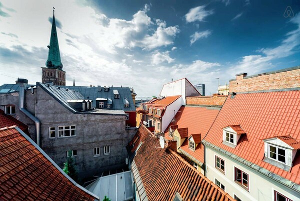 Αυτές είναι οι 25 φθηνότερες πόλεις της Ευρώπης για την ενοικίαση Airbnb