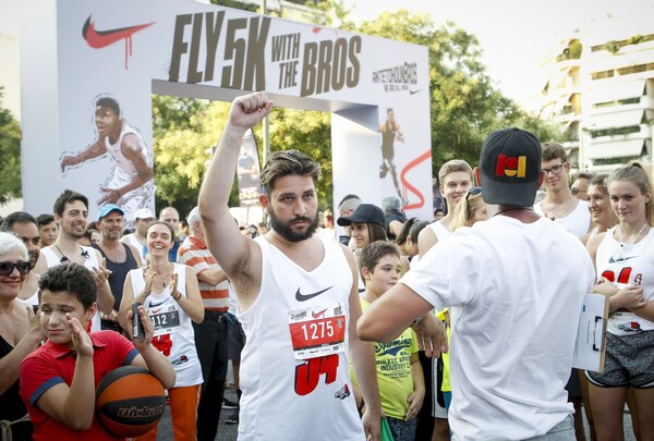 Antetokounbros 5K Run - H Αθήνα έτρεξε για καλό σκοπό με τους αδερφούς Αντετοκούνμπο