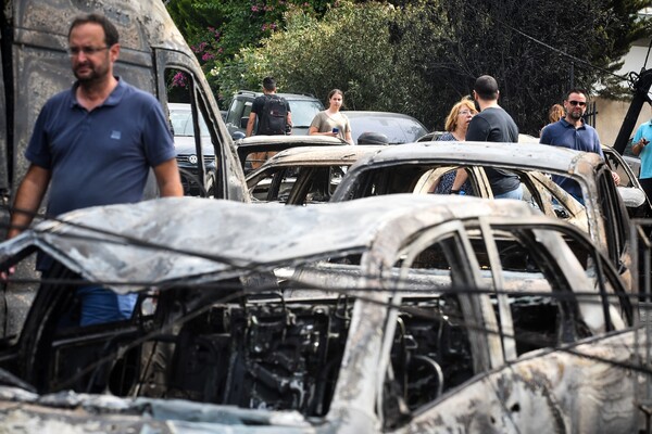 Κρανίου Τόπος το Μάτι στη Ραφήνα - Όλα καμένα, θυμίζουν εικόνες από θρίλερ (ΦΩΤΟΡΕΠΟΡΤΑΖ)