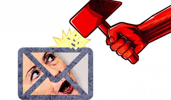 Πώς δεν θα χακάρουν ποτέ τους λογαριασμούς σας (ή πώς στ' αλήθεια έπεσε θύμα η Κλίντον)