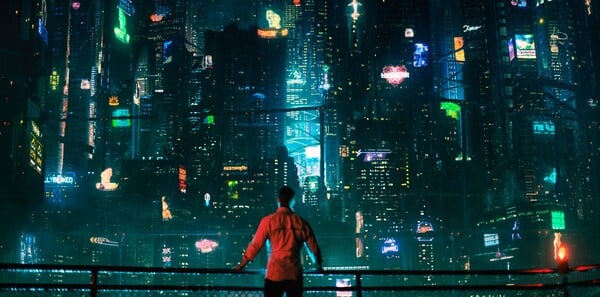 Altered Carbon: Στο μέλλον οι πολλοί θα τον πίνουν ακόμα πιο πολύ