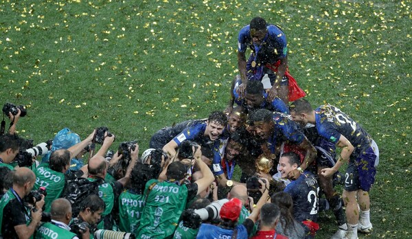Μουντιάλ 2018: Η απονομή του κυπέλλου στους Γάλλους - ΦΩΤΟΓΡΑΦΙΕΣ