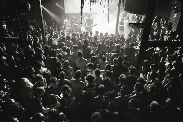 Το Eightball είναι το απόλυτο rock club της Θεσσαλονίκης