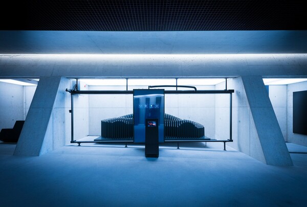Μέσα στο ολοκαίνουριο Μουσείο James Bond που μόλις εγκαινιάστηκε στην Αυστρία