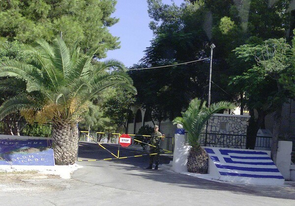200.000 ευρώ έκαναν φτερά από στρατόπεδο στην Κω