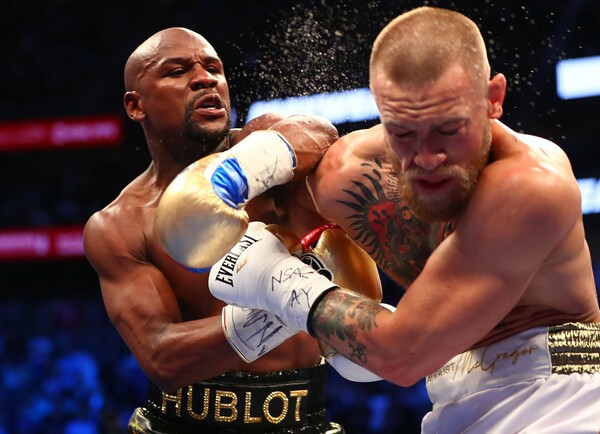Ξεχάστε τον αγώνα Mayweather vs. McGregor, αυτή είναι η μητέρα όλων των μαχών!