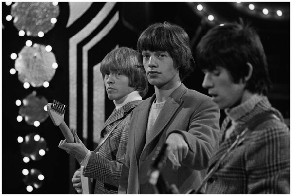 Ο Brian Jones των Rolling Stones πέθανε σαν σήμερα «από κέφι στην πολυτελή πισίνα του σπιτιού του»