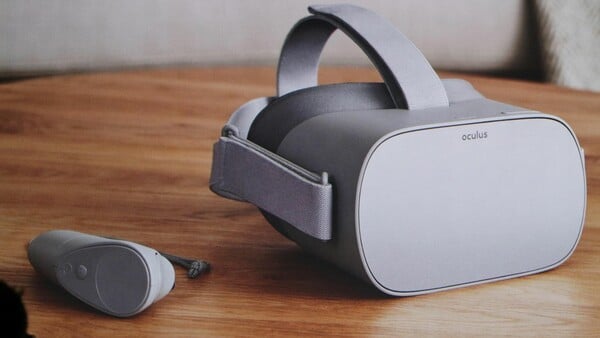 Τι είναι το Oculus Go, η νέα συσκευή εικονικής πραγματικότητας που θα κυκλοφoρήσει το Facebook