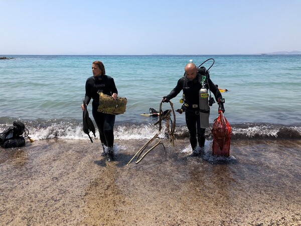 Η παραλία της Σαρωνίδας θα είναι αυτό το καλοκαίρι πιο καθαρή