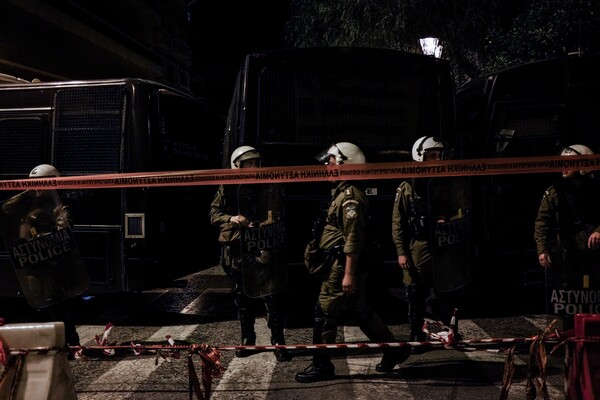 Πορεία στην Αμερικανική πρεσβεία