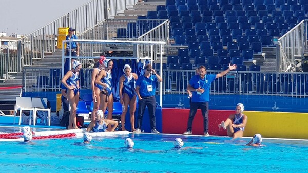 «Χάλκινη» η εθνική γυναικών στο πόλο