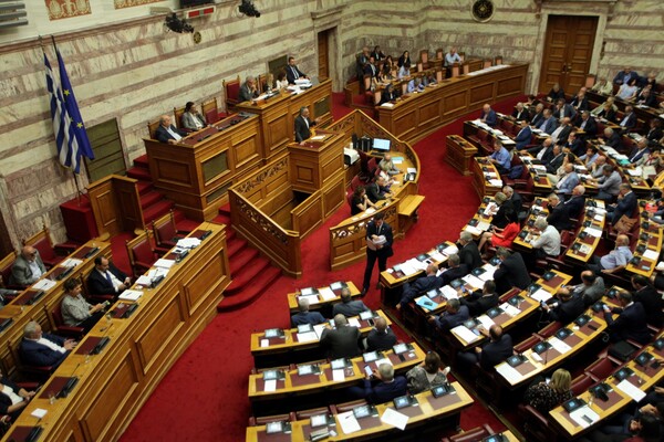 Ψηφίστηκε το ν/σ για τον «Κλεισθένη» - Με 241 υπέρ η κατάτμηση της Β' Αθηνών