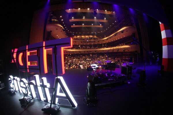 TEDxAthens 2013: Ταξίδι μέσα από “Αχαρτογράφητα Νερά” σε μαγικούς προορισμούς