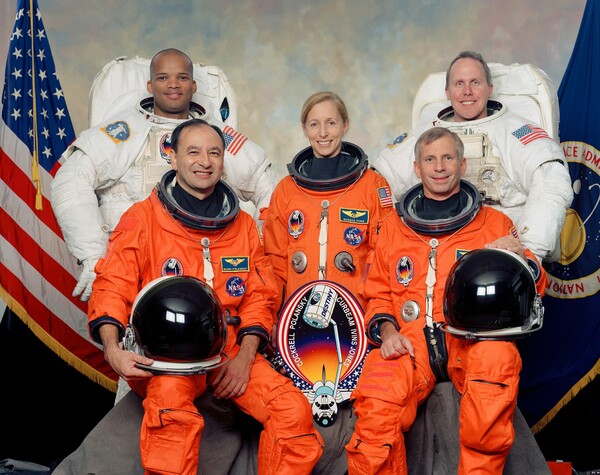 Η αστροναύτης Marsha Ivins κατέβηκε από το διάστημα για να μας μιλήσει