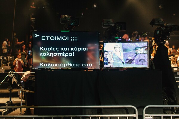 Backstage στο live του X-Factor: εκεί που πεθαίνει το εναλλακτικό