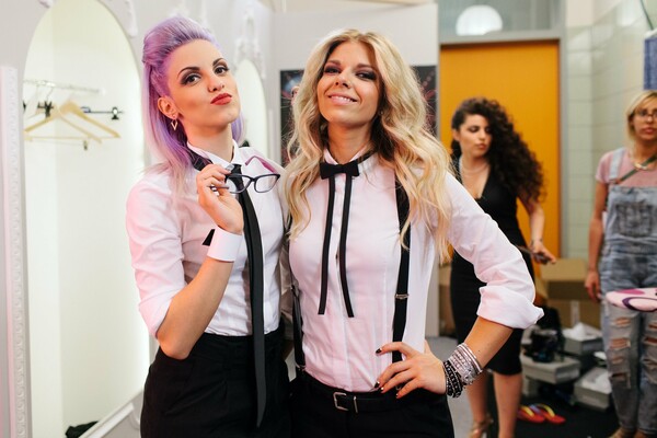 Backstage στο live του X-Factor: εκεί που πεθαίνει το εναλλακτικό
