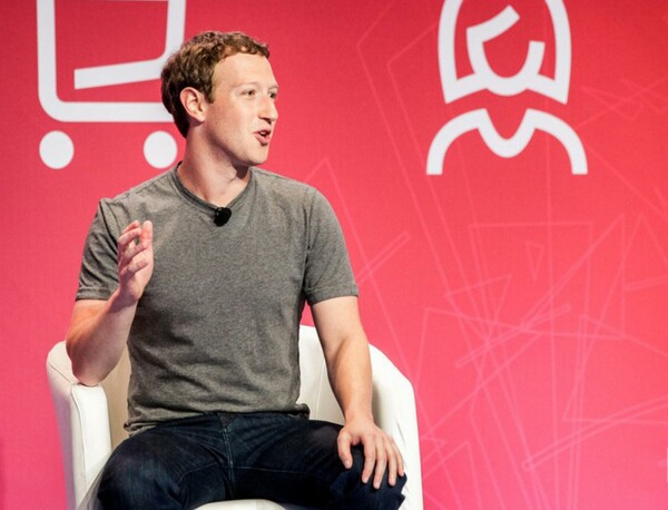 Δυναμικό "παρών" Zuckerberg στο Mobile World της Βαρκελώνης