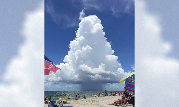 Στην Αλαμπάμα εμφανίστηκε αυτό το εντυπωσιακά συμμετρικό σύννεφο πάνω από τη θάλασσα
