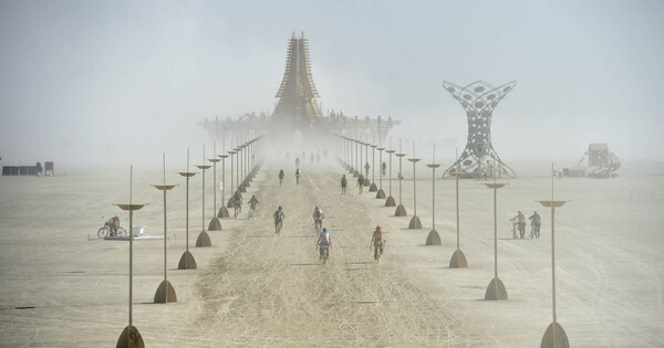 Ο Burning Man μετακομίζει από την έρημο της Νεβάδα στο Μουσείο Smithsonian