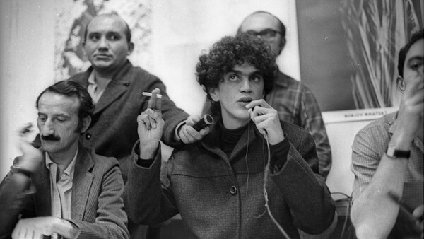 Caetano Veloso: «Το σκοτάδι σκεπάζει τη χώρα μου»