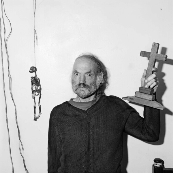 Ο κορυφαίος φωτογράφος Roger Ballen μιλά στο LIFO.gr