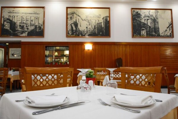 Έκλεισε το ιστορικό εστιατόριο «Κεντρικόν»: Εκεί που έτρωγαν επιφανείς καλλιτέχνες και πολιτικοί