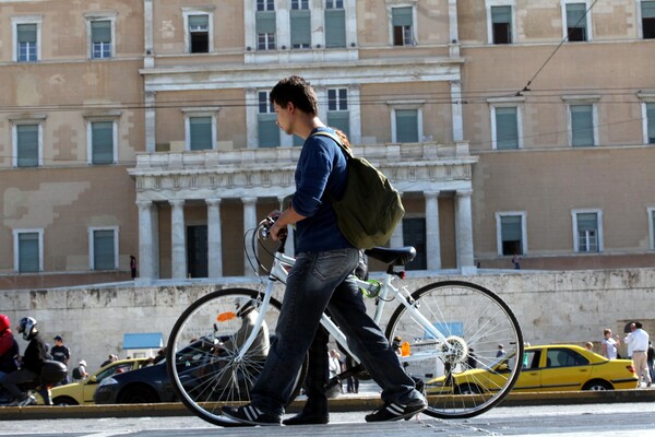 Η Αθήνα αποκτά ποδηλατόδρομους - Πού θα γίνουν