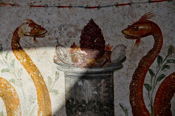 Σπάνιας ομορφιάς ευρήματα και τοιχογραφίες μόλις ανακαλύφθηκαν στην Πομπηία