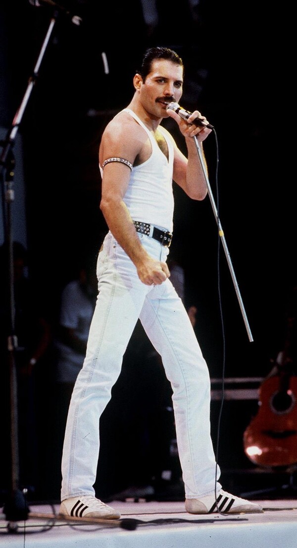 Το «Bohemian Rhapsody» είναι επισήμως το πιο δημοφιλές τραγούδι του 20ου αιώνα