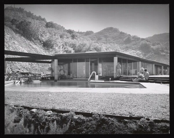 Lautner Harpel House: Το αριστούργημα της καλιφορνέζικης αρχιτεκτονικής αποκαθίσταται