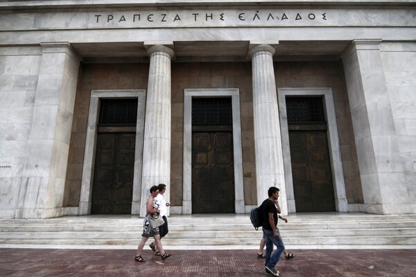 Στα 1,99 δισεκατομμύρια ευρώ τα χρέη του Δημοσίου τον Οκτώβριο