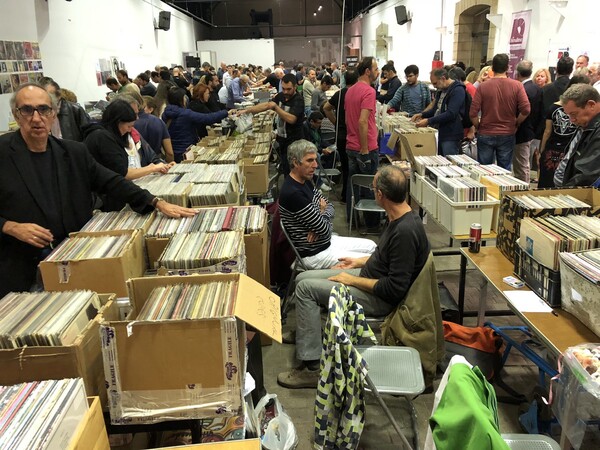 Vinyl Market: Το τριήμερο αφιέρωμα στο βινύλιο ξεκινά στην Τεχνόπολη