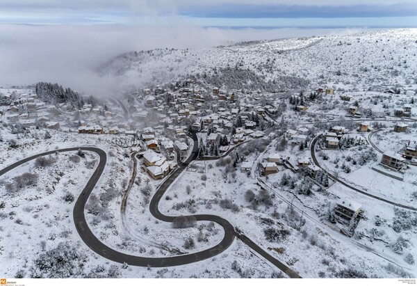 Το απολαυστικό χιονισμένο Σέλι από ψηλά - Πανέμορφο τοπίο