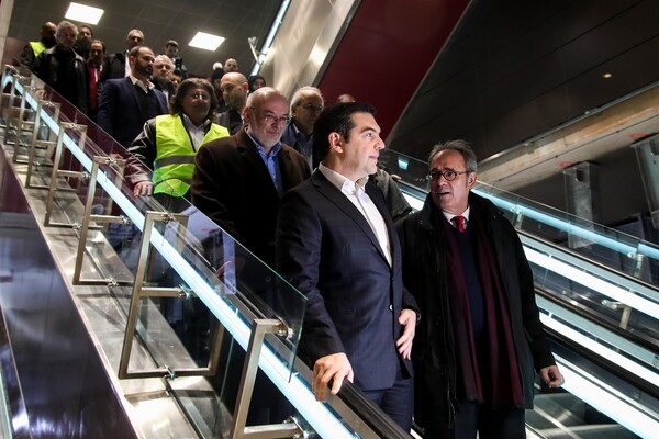 Ο Τσίπρας στον σταθμό του μετρό στη Θεσσαλονίκη - Ανακοίνωσε πότε ξεκινά η λειτουργία του